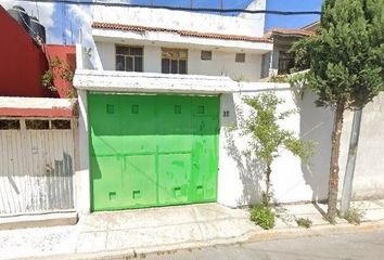 Casa en  Calle 30 Poniente, Barrio De Santiago Mixquitla, Cholula De Rivadavia, Puebla, México