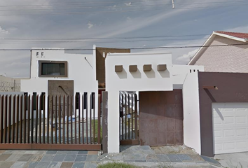 Casa en  Tilos 231, Mz 042, Villa De Las Flores, San Francisco Coacalco, Estado De México, México