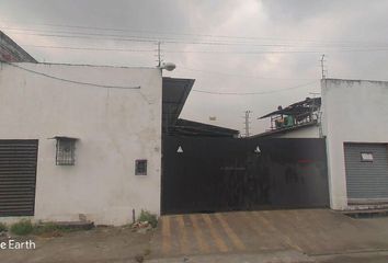 Bodega-Galpon en  Via Daule, Guayaquil, Ecuador