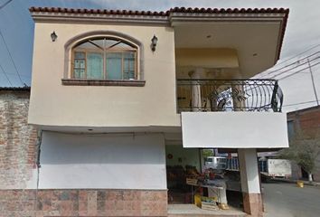 Casa en  Calle 5 De Mayo, Centro, 46770 San Martín Hidalgo, Jalisco, México