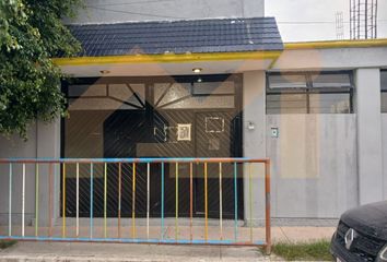 Casa en fraccionamiento en  Morelos (aguascalientes), Ciudad De Aguascalientes