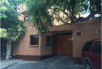 Casa en  J. M. Corona, Jacarandas, Santiago De Querétaro, Querétaro, México