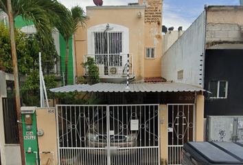 Casa en  Misión De La Abadesa 403b, Misión Del Carmen, Playa Del Carmen, Quintana Roo, México