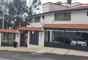 Casa en fraccionamiento en  Jardines Bellavista, Tlalnepantla De Baz