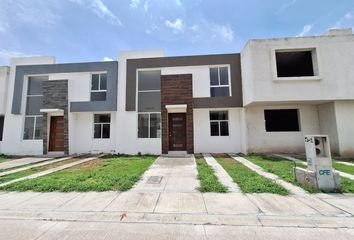 Casa en fraccionamiento en  Espíritu Santo, San Juan Del Río, San Juan Del Río, Querétaro