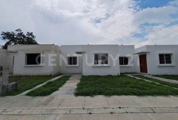 Casa en fraccionamiento en  Espíritu Santo, San Juan Del Río, San Juan Del Río, Querétaro