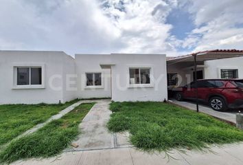 Casa en fraccionamiento en  Espíritu Santo, San Juan Del Río, San Juan Del Río, Querétaro