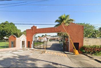 Casa en  Fraccionamiento Nuevo Campestre, Carr Villahermosa, Jose Maria Pino Suarez, 86029 Villahermosa, Tab., México