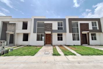 Casa en fraccionamiento en  Espíritu Santo, San Juan Del Río, San Juan Del Río, Querétaro