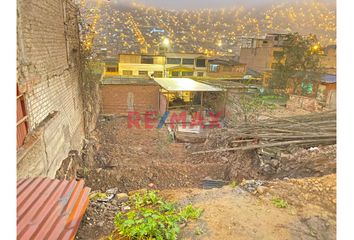 Terreno en  Sta Rosa 1240, Lima 15809, Perú