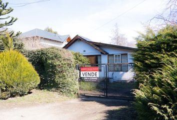 Casa en  De Los Orfebres, San Carlos De Bariloche, Río Negro, Argentina