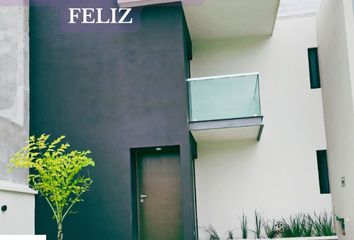 Casa en fraccionamiento en  Materiales La Llave, Calzada Tlacotengo, Córdoba, Fortín De Las Flores, Veracruz, México