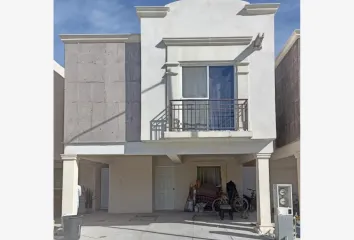 Casa en fraccionamiento en  Villas De San Angel Iii, Villa Diamante, Torreón, Coahuila De Zaragoza, México