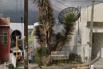 Casa en  Claveles, Los Girasoles 1er Sector, Ciudad General Escobedo, Nuevo León, México