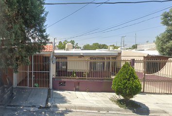 Casa en  Magisterio 414, Magisterio Sección 38, Saltillo, Coahuila De Zaragoza, México