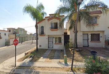 Casa en  Calle Río Agua Naval 1673, Coyula, Jalisco, México