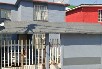 Casa en  Valle De Aragon, Valle De Aragon 2da Sección, Ciudad Nezahualcóyotl, Estado De México, México