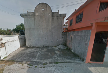 Casa en  Calle Velázquez De La Cadena 2072, Pocitos Y Rivera, Veracruz, Veracruz De Ignacio De La Llave, 91729, Mex