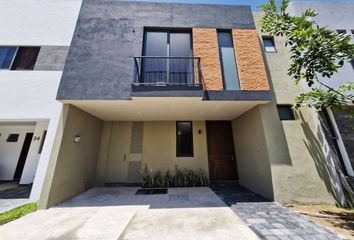 Casa en  Soaré Ii Coto 1, Avenida Paseo Del Anochecer, Solares Residencial, Zapopan, Jalisco, México