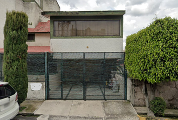 Casa en  Cruz De La Luz, Santa Cruz Del Monte, Naucalpan De Juárez, Estado De México, México