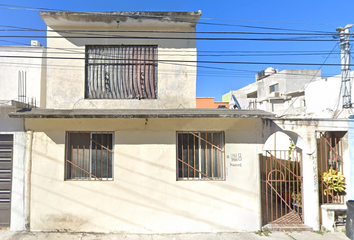 Casa en  Jabín 8, Pueblo Maya, Maderas, Ciudad Del Carmen, Campeche, México