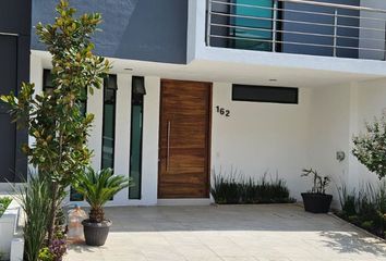 Casa en  Capital Norte, Avenida Guadalajara, Hogares De Nuevo México, Nuevo México, Jalisco, México