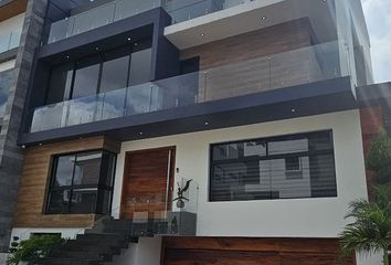 Casa en  Los Castaños, Zapopan, Jalisco, México