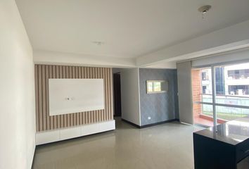 Apartamento en  Los Alamos, Pereira