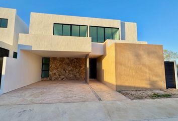 Casa en condominio en  Parque Natura, Mérida, Yucatán, México