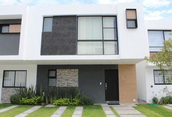 Casa en fraccionamiento en  Boulevard Paseos De Zakia, Zakia, El Marqués, Querétaro, 76269, Mex