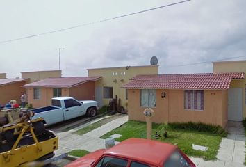 Casa en  Circuito Seyal 28, Cima Del Sol, Cima Del Sol, Jalisco, México