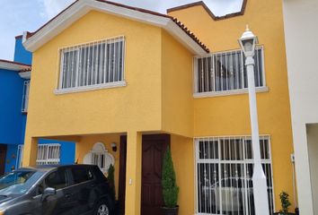 Casa en condominio en  Santa Ana Tlapaltitlán, Toluca