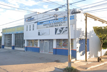 SE VENDE INMUEBLE CON LOCALES COMERCIALES