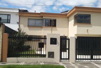 Casa en  Pontevedra, Bogotá