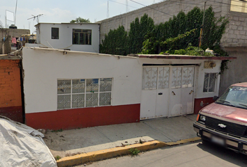 Casa en  Calle 21 De Marzo 103-107, 21 De Marzo, Chalco De Díaz Covarrubias, Chalco, México, 56607, Mex