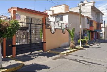 Casa en condominio en  Río Hondo, Unidad San Buenaventura, San Buenaventura, Estado De México, México