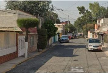 Casa en  Gladiolas, Villa De Las Flores, San Francisco Coacalco, Estado De México, México