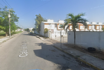 Casa en fraccionamiento en  Calzada De Maya Real, Fractionation Milenio, Chetumal, Quintana Roo, México