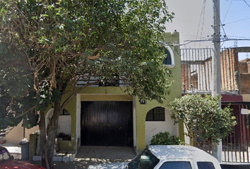 Casa en  C. Galeanas 791, La Casita, Los Girasoles, 45138 Zapopan, Jalisco, México