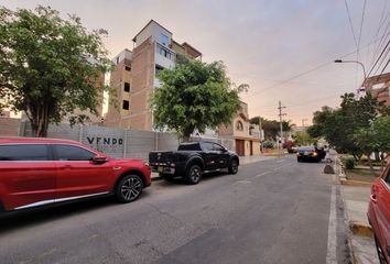 Terreno en  Calle Los Compositores, Chorrillos, Perú