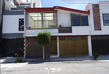 Casa en  Calle 22 B Poniente, Valle Dorado, Puebla De Zaragoza, Puebla, México