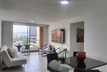 Apartamento en  Poblado, Medellín