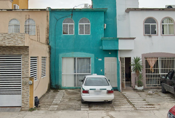 Casa en  Avenida Leona Vicario 1604b, Sm 200, Hacienda Real Del Caribe, Cancún, Quintana Roo, México