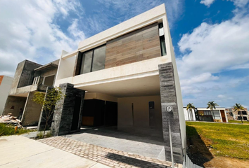 Casa en fraccionamiento en  Lomas Del Dorado, Sm Km 9, Boca Del Río, Veracruz, México