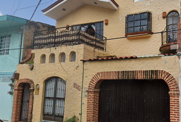 Casa en  Calle Antonio Correa 2019, La Guadalupana, Guadalajara, Jalisco, México