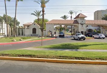 Casa en fraccionamiento en  San Pedro 198, San Pedro, Mexicali, Baja California, México