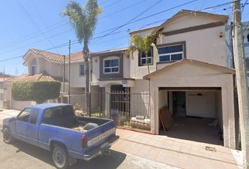 Casa en  De Las Rocas, Playas De Tijuana, Costa De Oro, Tijuana, Baja California, México