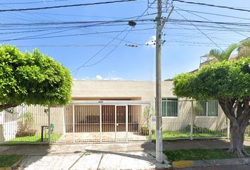 Casa en  La Perpetua, Jardines Del Country, Guadalajara, Jalisco, México