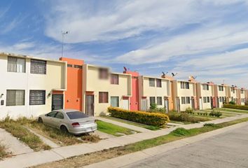 Casa en  Av. Bilbao 2468, Campestre Las Palomas, Jalisco, México