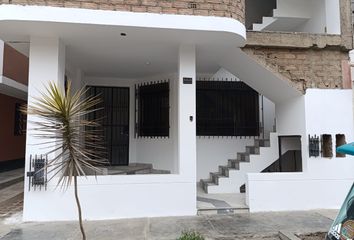 Casa en  Jirón 29 7, Urbanización El Pinar Parcela H Etapa Ii, Comas, Lima, Per